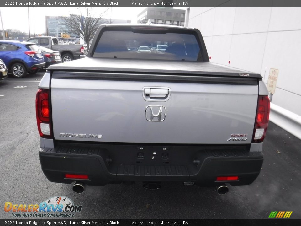 2022 Honda Ridgeline Sport AWD Lunar Silver Metallic / Black Photo #11