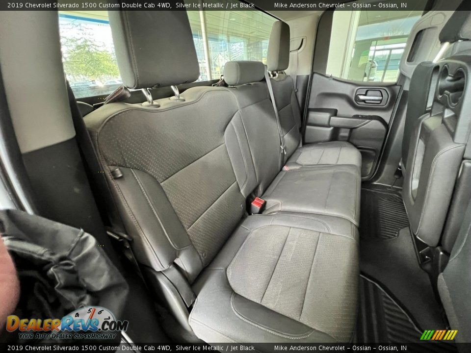 2019 Chevrolet Silverado 1500 Custom Double Cab 4WD Silver Ice Metallic / Jet Black Photo #24