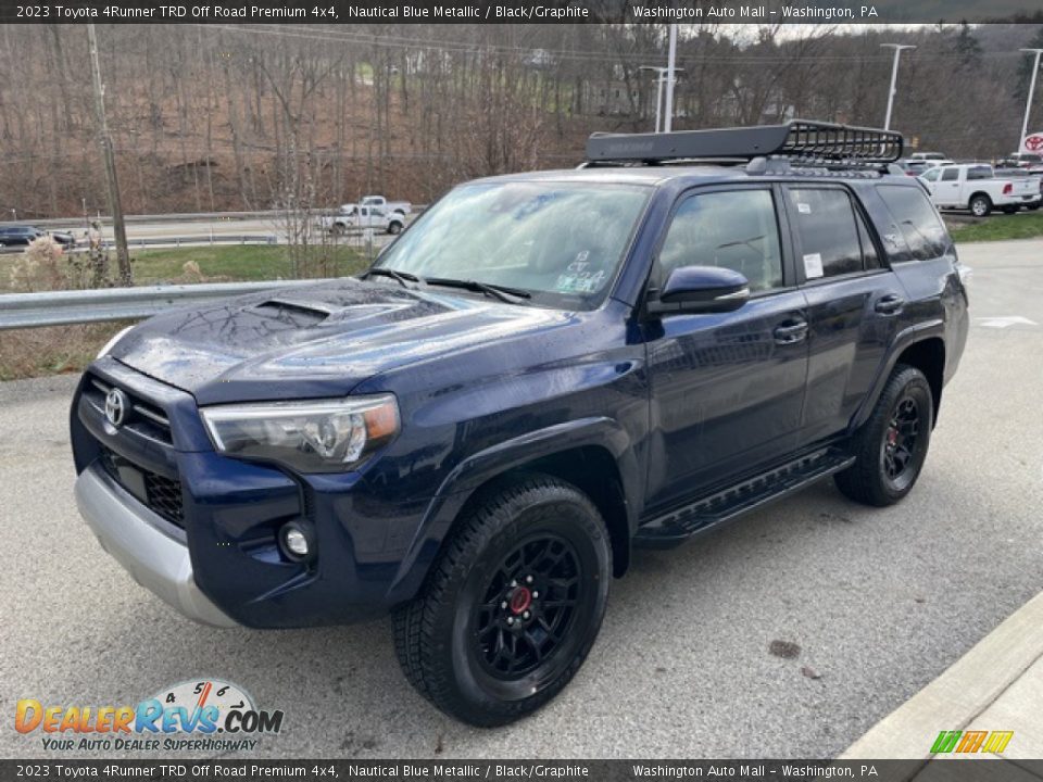 Front 3/4 View of 2023 Toyota 4Runner TRD Off Road Premium 4x4 Photo #22