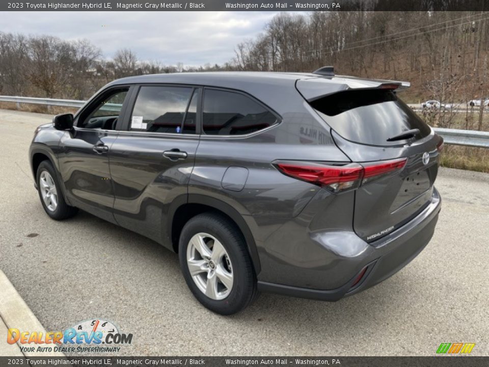 2023 Toyota Highlander Hybrid LE Magnetic Gray Metallic / Black Photo #2