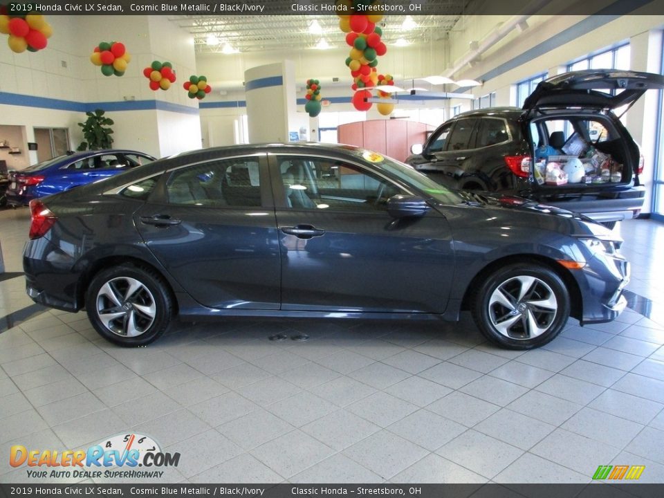 2019 Honda Civic LX Sedan Cosmic Blue Metallic / Black/Ivory Photo #4