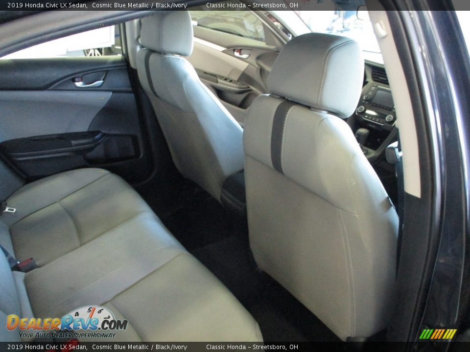 2019 Honda Civic LX Sedan Cosmic Blue Metallic / Black/Ivory Photo #18