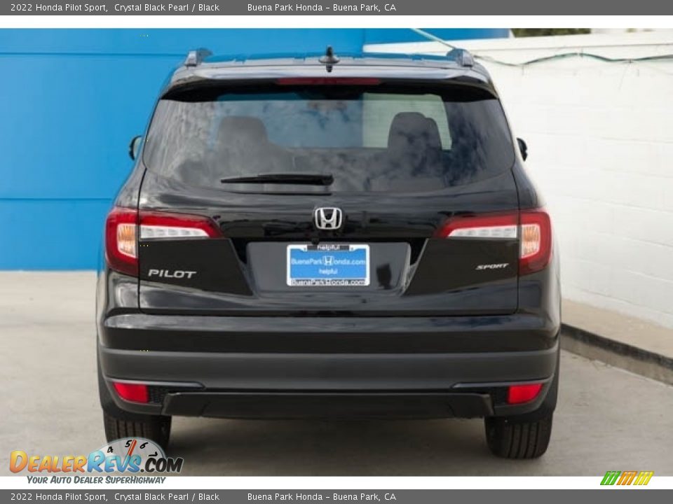 2022 Honda Pilot Sport Crystal Black Pearl / Black Photo #5