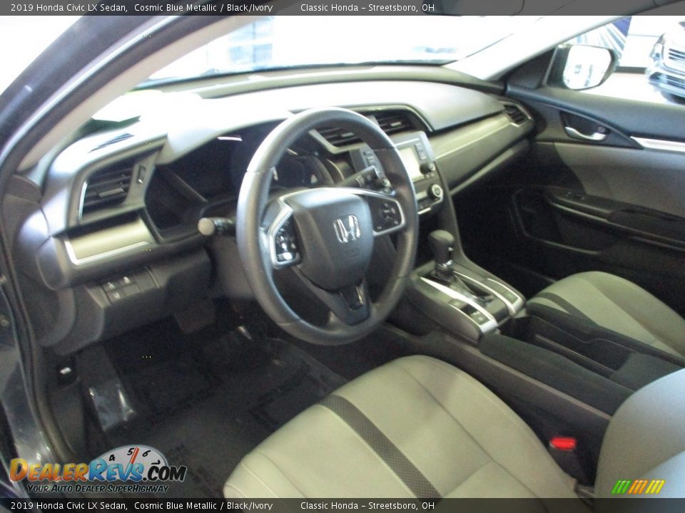 2019 Honda Civic LX Sedan Cosmic Blue Metallic / Black/Ivory Photo #26
