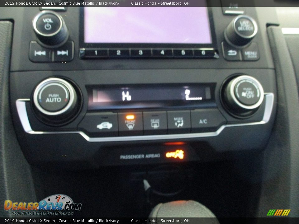 2019 Honda Civic LX Sedan Cosmic Blue Metallic / Black/Ivory Photo #34
