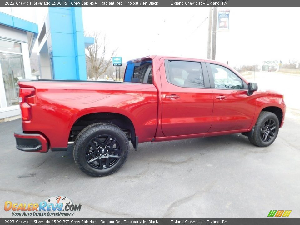 2023 Chevrolet Silverado 1500 RST Crew Cab 4x4 Radiant Red Tintcoat / Jet Black Photo #7