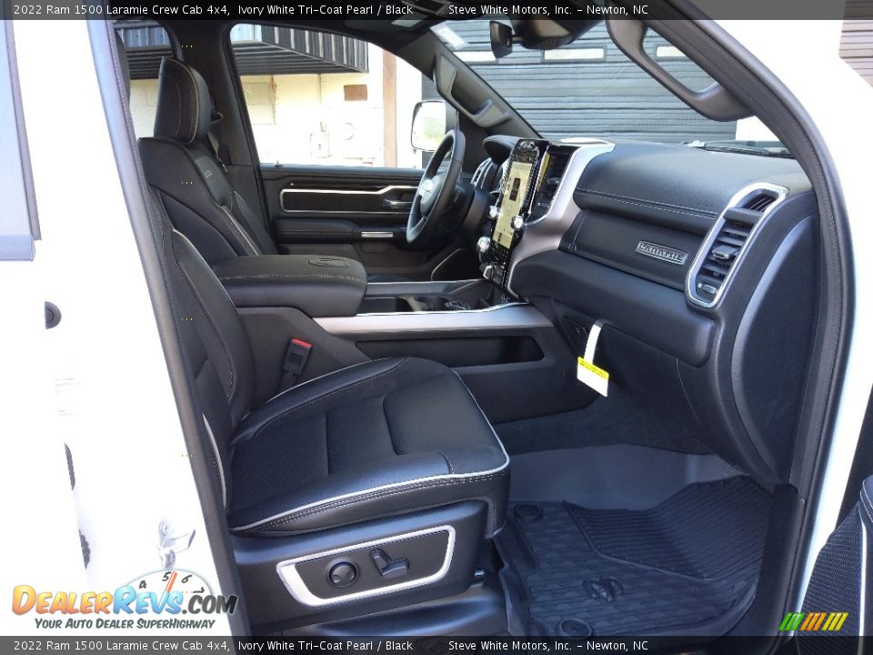 Front Seat of 2022 Ram 1500 Laramie Crew Cab 4x4 Photo #17