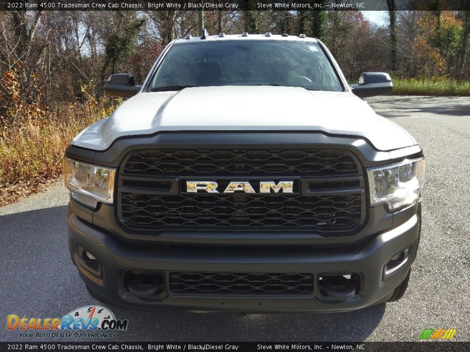 2022 Ram 4500 Tradesman Crew Cab Chassis Bright White / Black/Diesel Gray Photo #3