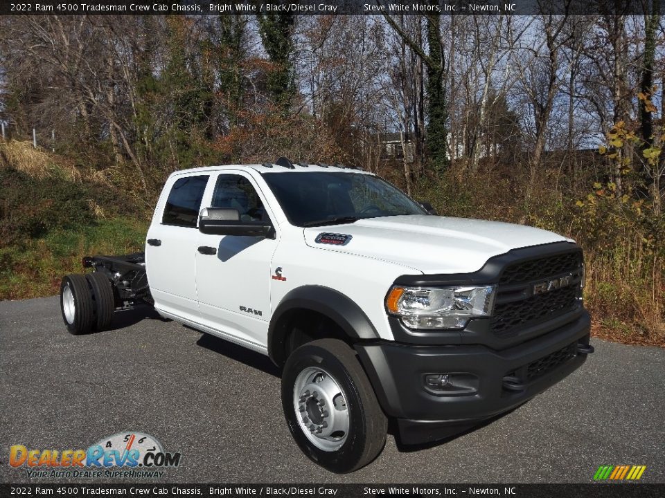 2022 Ram 4500 Tradesman Crew Cab Chassis Bright White / Black/Diesel Gray Photo #4