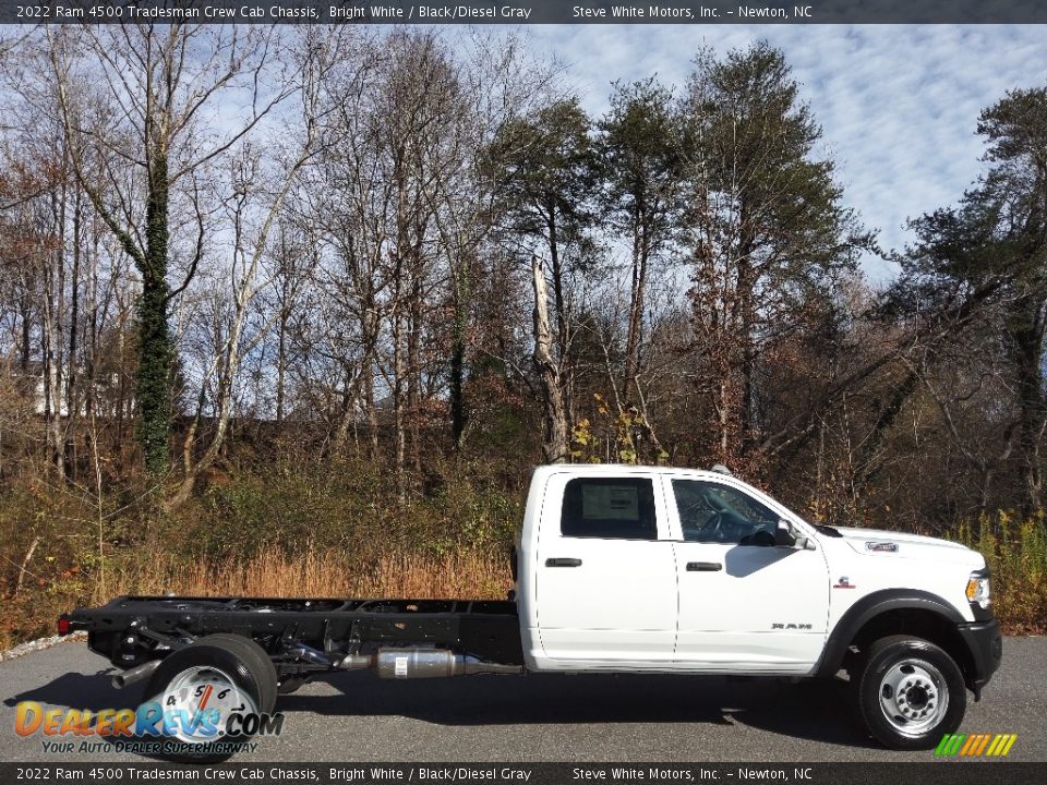 2022 Ram 4500 Tradesman Crew Cab Chassis Bright White / Black/Diesel Gray Photo #5