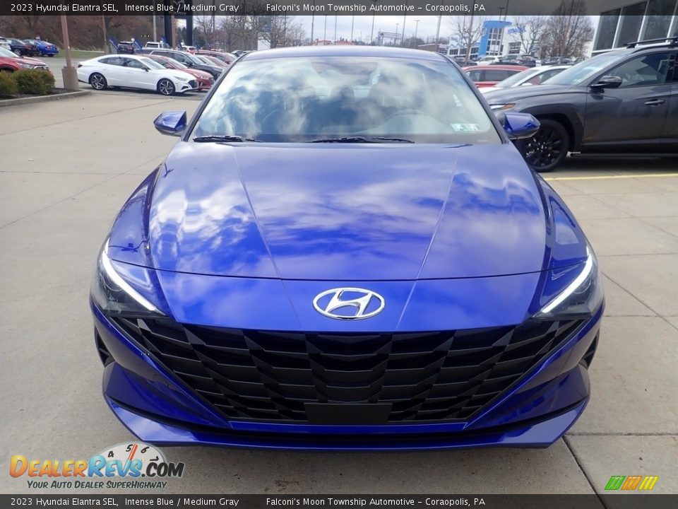 2023 Hyundai Elantra SEL Intense Blue / Medium Gray Photo #8