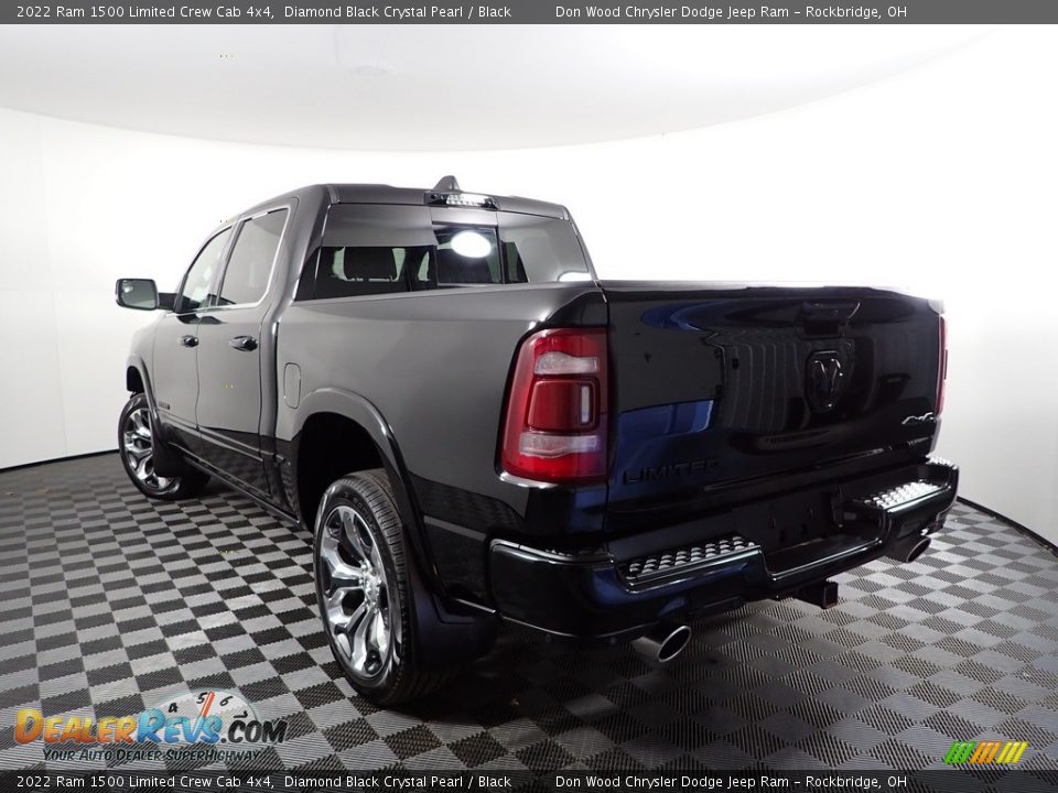 2022 Ram 1500 Limited Crew Cab 4x4 Diamond Black Crystal Pearl / Black Photo #10