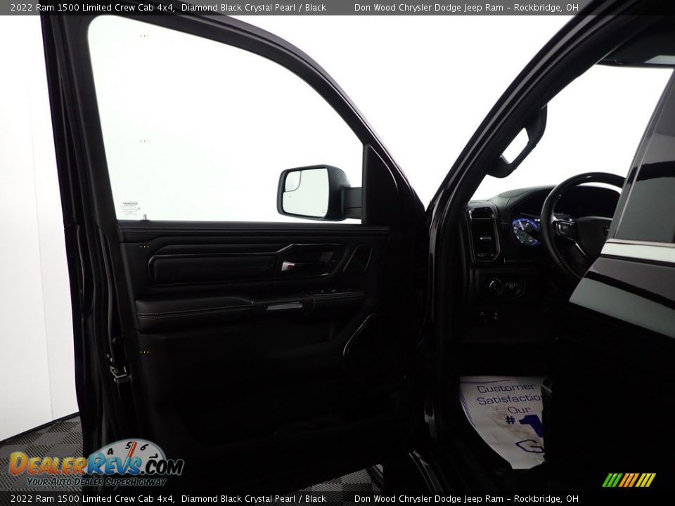 2022 Ram 1500 Limited Crew Cab 4x4 Diamond Black Crystal Pearl / Black Photo #14