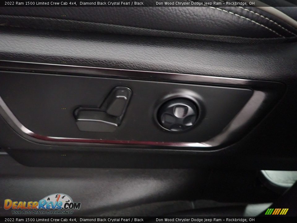 2022 Ram 1500 Limited Crew Cab 4x4 Diamond Black Crystal Pearl / Black Photo #16