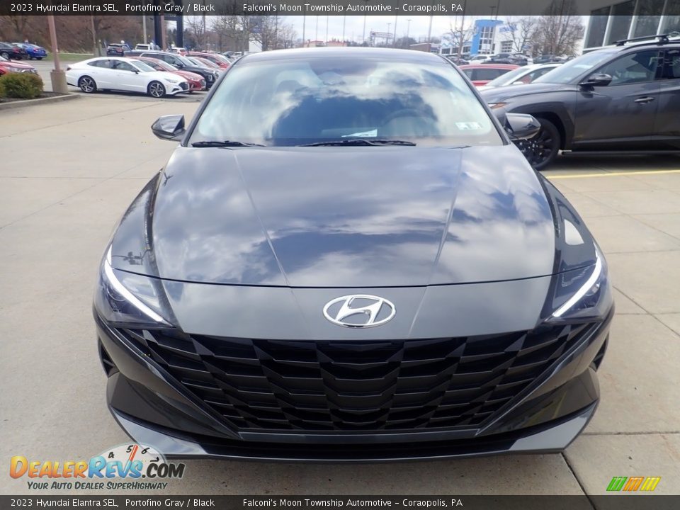 2023 Hyundai Elantra SEL Portofino Gray / Black Photo #8