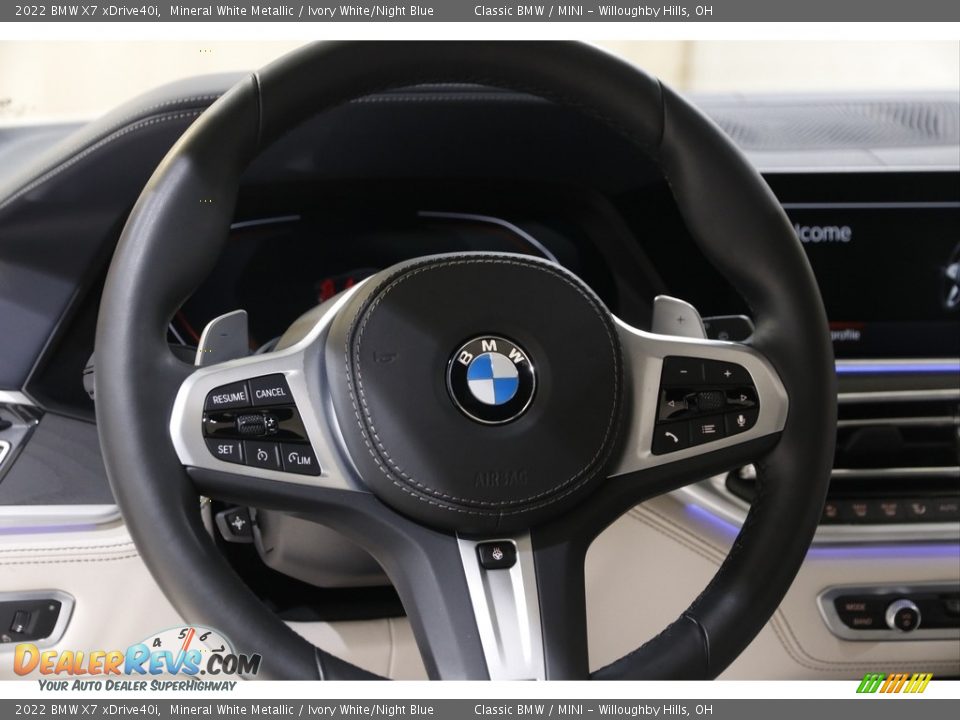 2022 BMW X7 xDrive40i Mineral White Metallic / Ivory White/Night Blue Photo #7