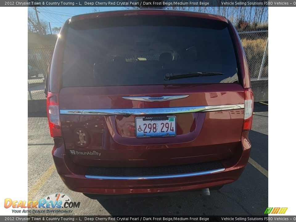 2012 Chrysler Town & Country Touring - L Deep Cherry Red Crystal Pearl / Dark Frost Beige/Medium Frost Beige Photo #18
