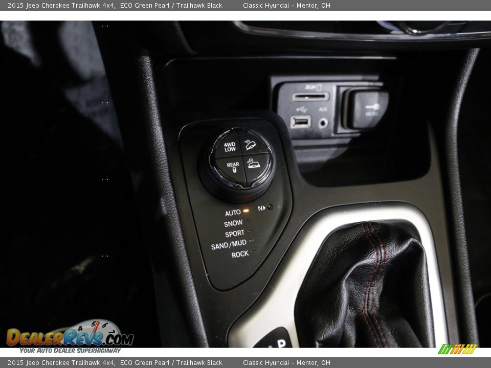2015 Jeep Cherokee Trailhawk 4x4 ECO Green Pearl / Trailhawk Black Photo #15