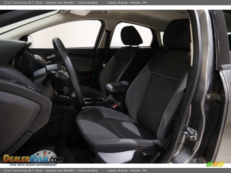 2012 Ford Focus SE 5-Door Sterling Grey Metallic / Charcoal Black Photo #5