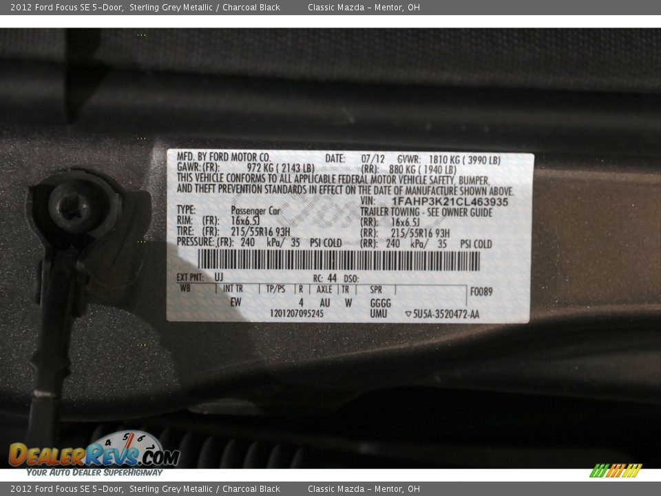 2012 Ford Focus SE 5-Door Sterling Grey Metallic / Charcoal Black Photo #21