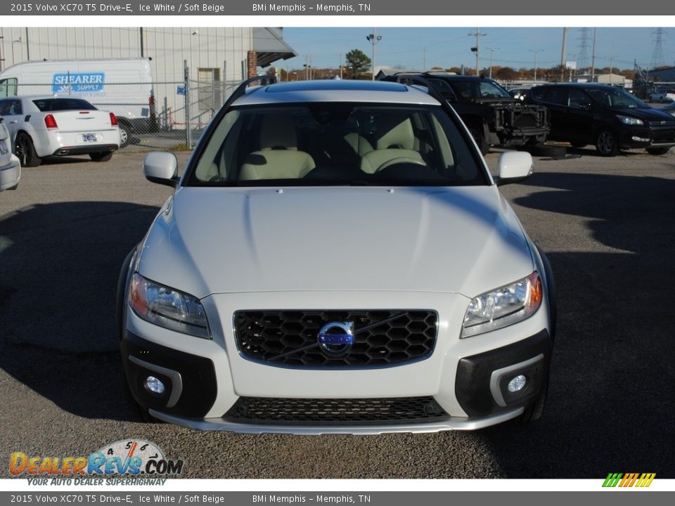 2015 Volvo XC70 T5 Drive-E Ice White / Soft Beige Photo #8