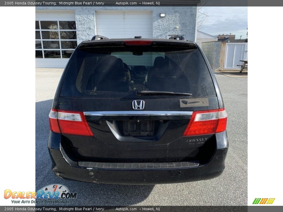 2005 Honda Odyssey Touring Midnight Blue Pearl / Ivory Photo #7