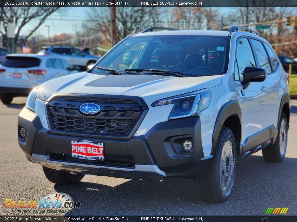 2022 Subaru Forester Wilderness Crystal White Pearl / Gray StarTex Photo #1