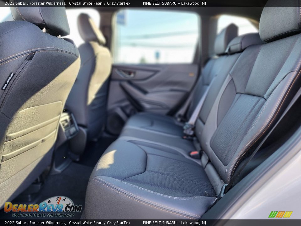 2022 Subaru Forester Wilderness Crystal White Pearl / Gray StarTex Photo #7