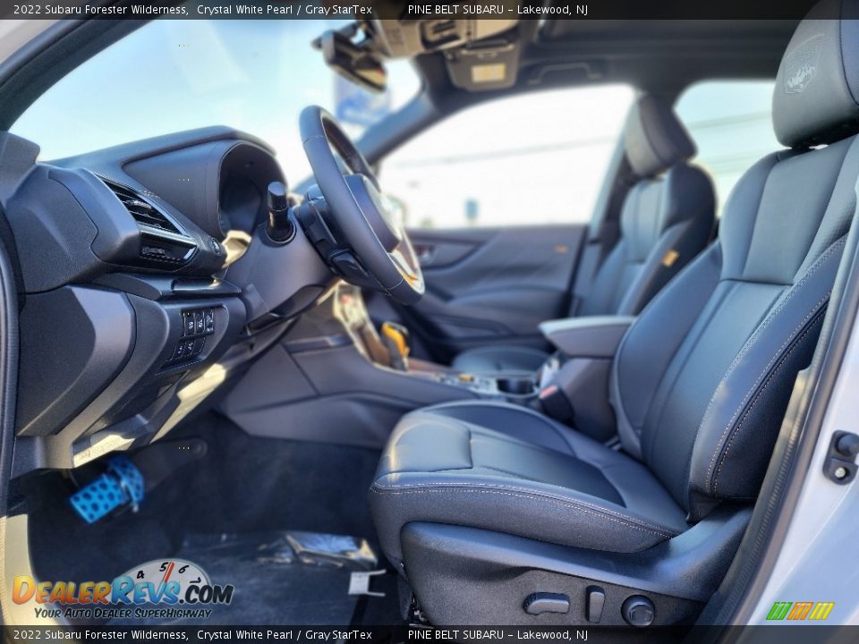 2022 Subaru Forester Wilderness Crystal White Pearl / Gray StarTex Photo #15