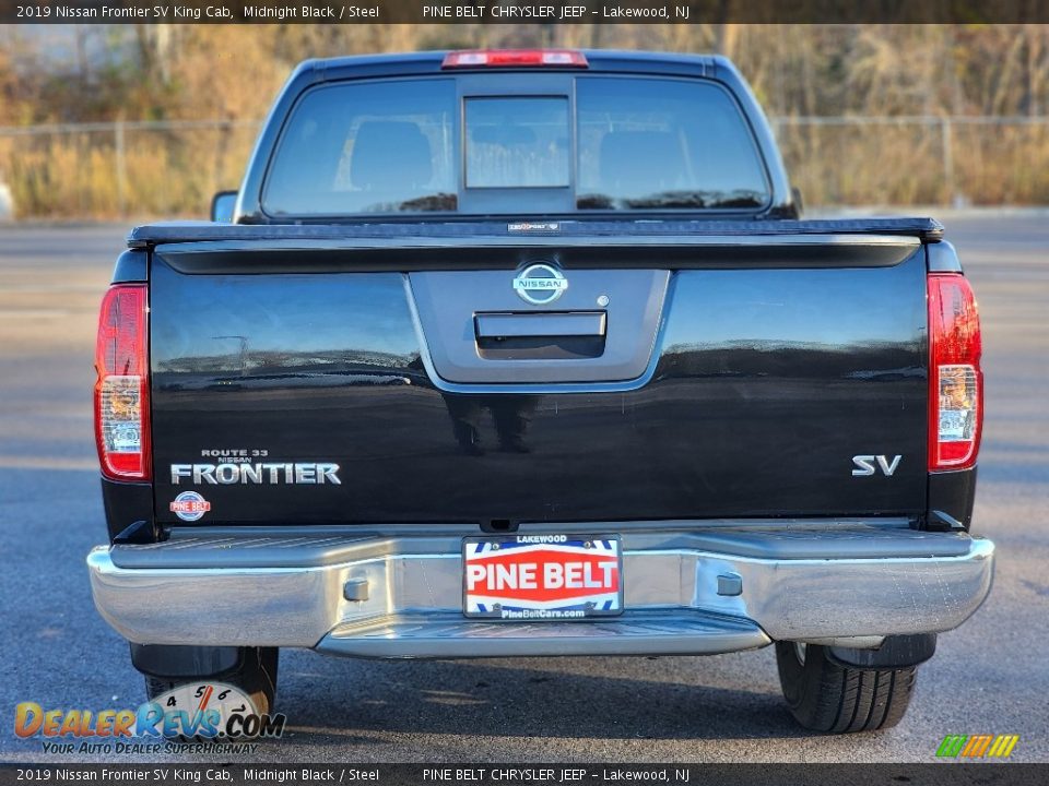 2019 Nissan Frontier SV King Cab Midnight Black / Steel Photo #16