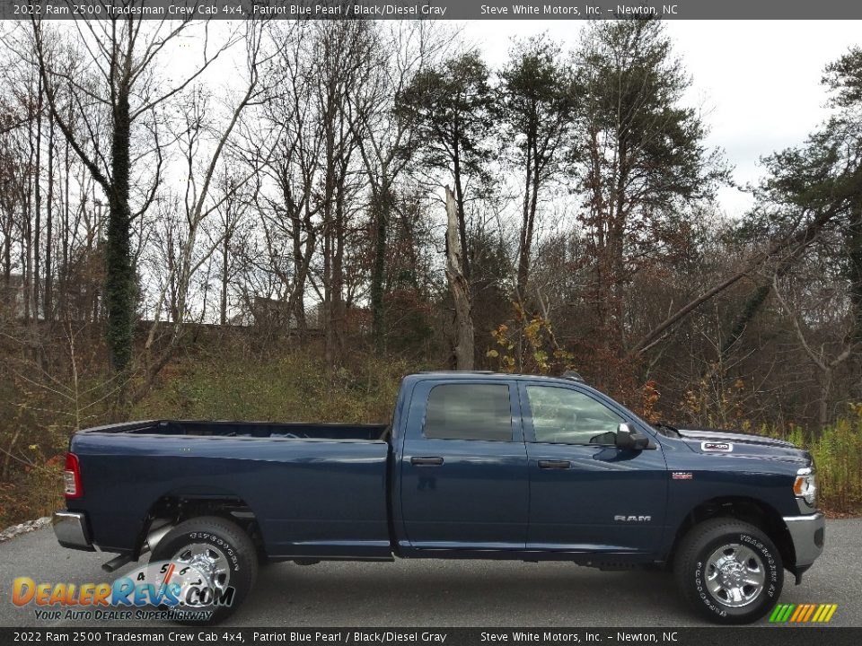 2022 Ram 2500 Tradesman Crew Cab 4x4 Patriot Blue Pearl / Black/Diesel Gray Photo #5