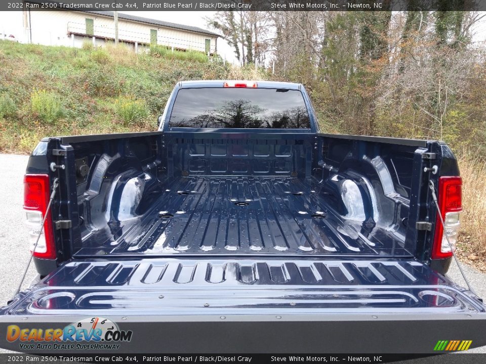 2022 Ram 2500 Tradesman Crew Cab 4x4 Patriot Blue Pearl / Black/Diesel Gray Photo #8