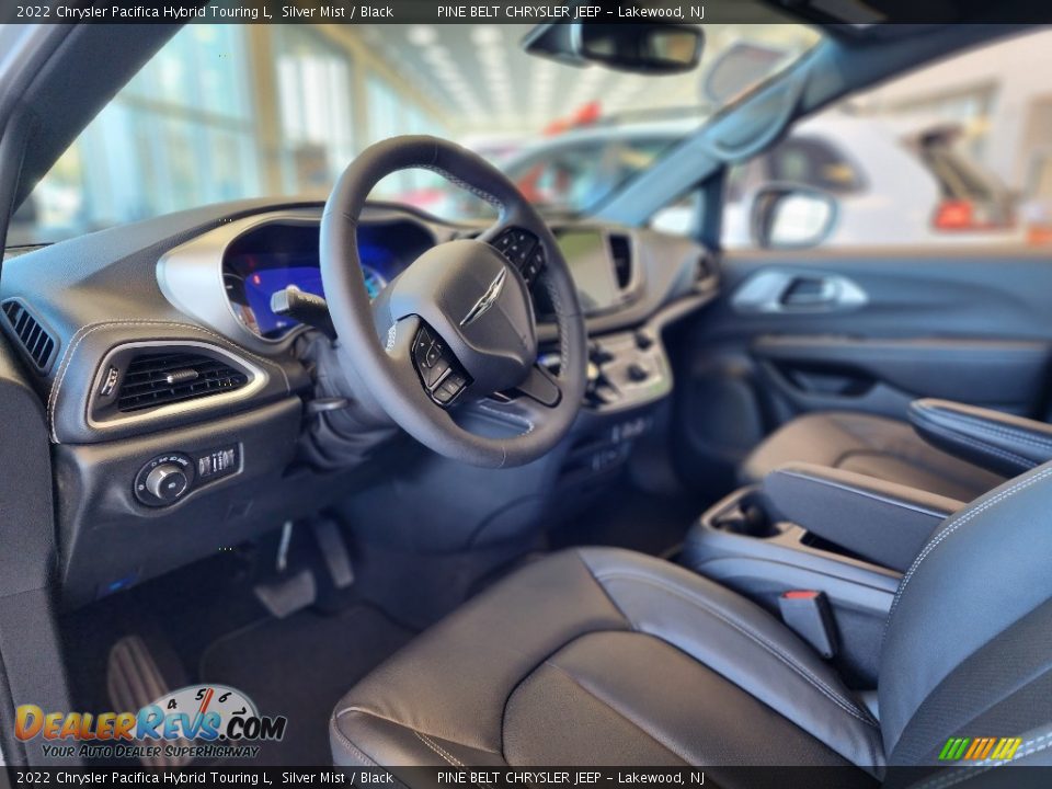 Black Interior - 2022 Chrysler Pacifica Hybrid Touring L Photo #12