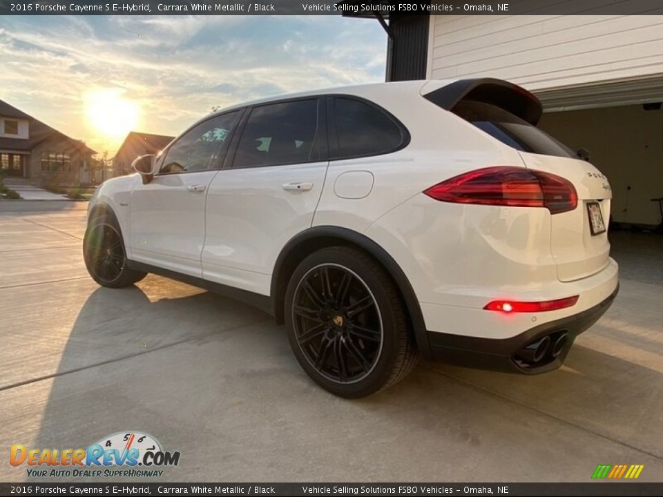 2016 Porsche Cayenne S E-Hybrid Carrara White Metallic / Black Photo #2