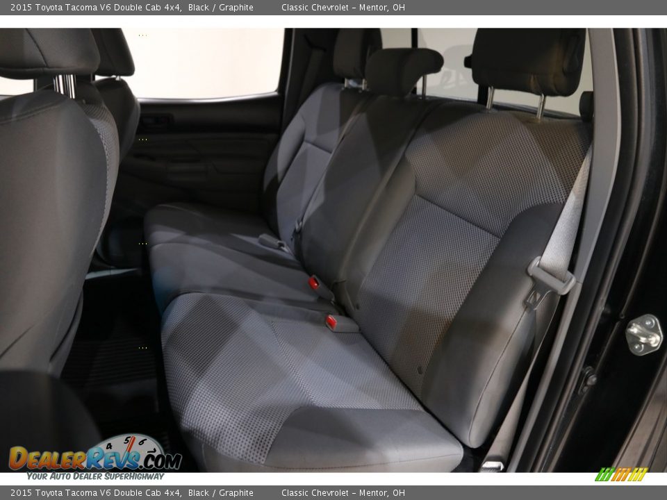 2015 Toyota Tacoma V6 Double Cab 4x4 Black / Graphite Photo #17
