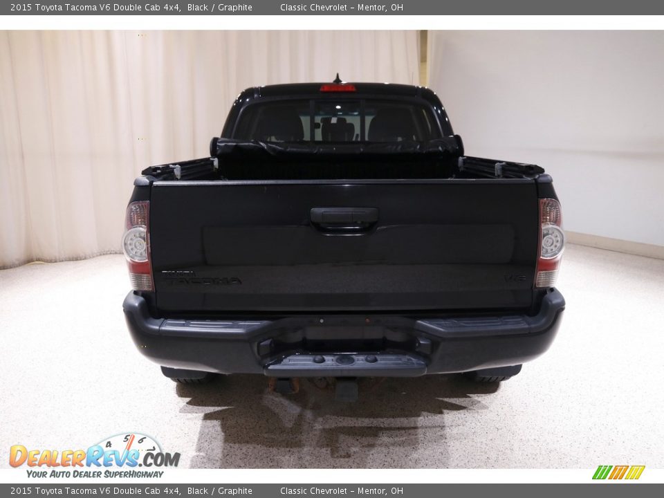 2015 Toyota Tacoma V6 Double Cab 4x4 Black / Graphite Photo #18