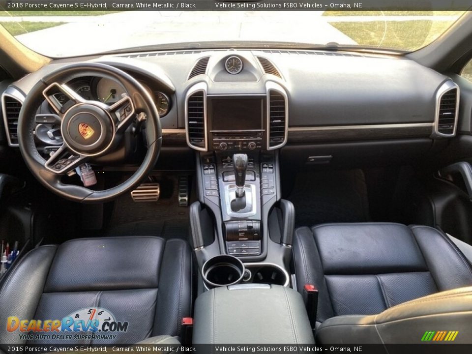 Black Interior - 2016 Porsche Cayenne S E-Hybrid Photo #4