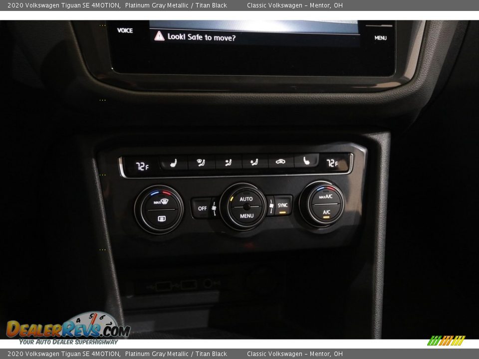 Controls of 2020 Volkswagen Tiguan SE 4MOTION Photo #13