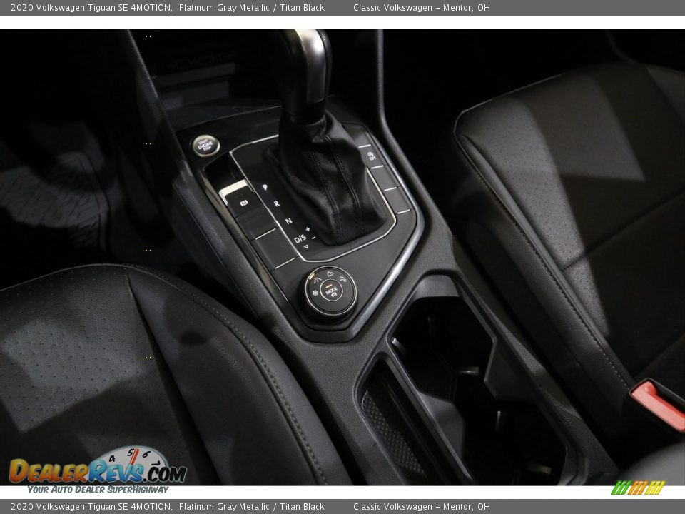 2020 Volkswagen Tiguan SE 4MOTION Shifter Photo #14