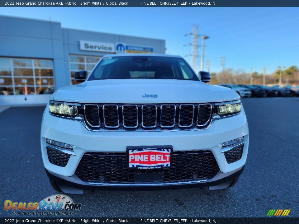 2022 Jeep Grand Cherokee 4XE Hybrid Bright White / Global Black Photo #2