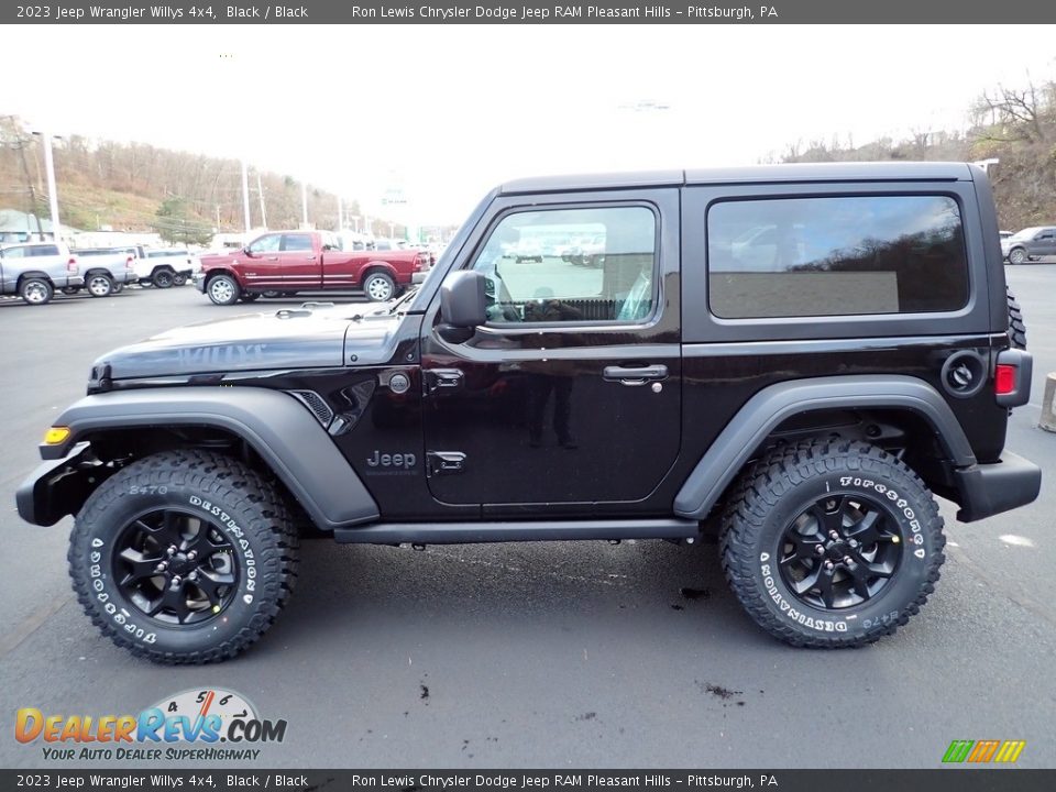 2023 Jeep Wrangler Willys 4x4 Black / Black Photo #2