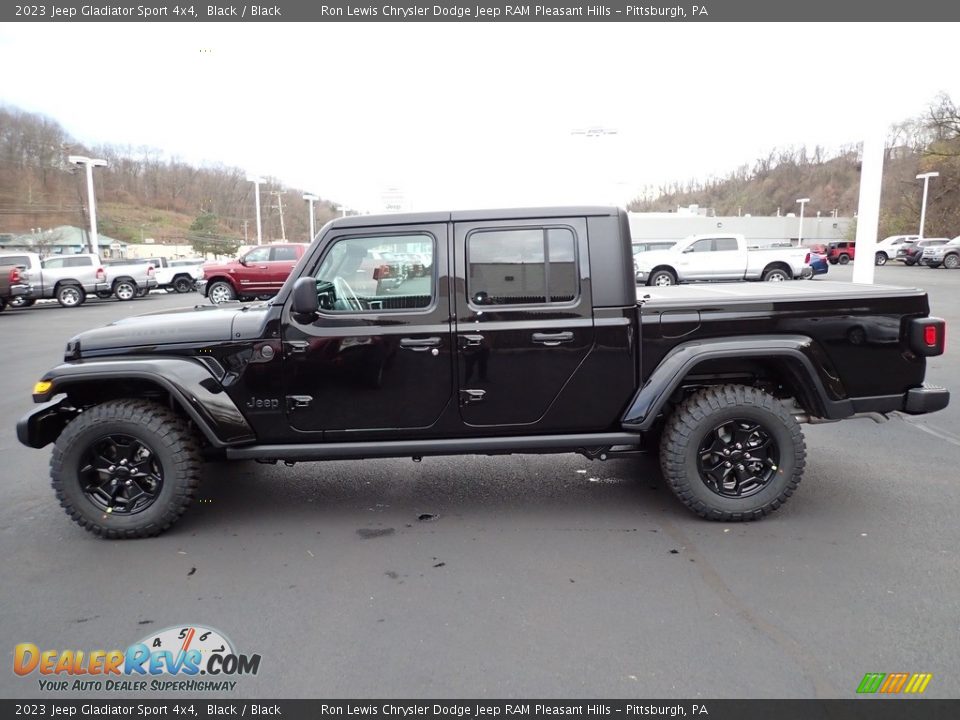 2023 Jeep Gladiator Sport 4x4 Black / Black Photo #2