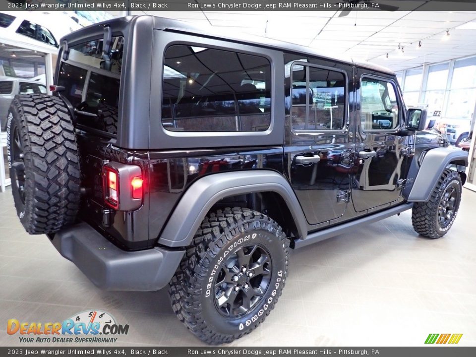 2023 Jeep Wrangler Unlimited Willys 4x4 Black / Black Photo #6