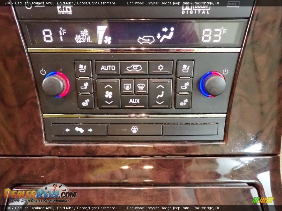 2007 Cadillac Escalade AWD Gold Mist / Cocoa/Light Cashmere Photo #22
