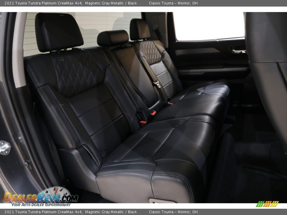 2021 Toyota Tundra Platinum CrewMax 4x4 Magnetic Gray Metallic / Black Photo #19