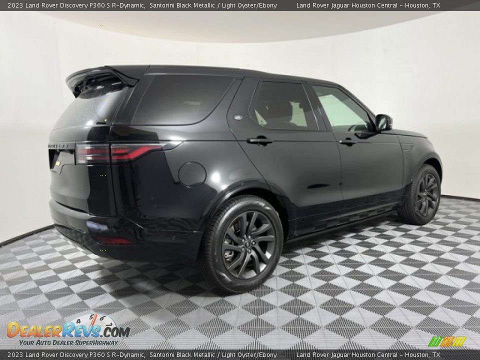 Santorini Black Metallic 2023 Land Rover Discovery P360 S R-Dynamic Photo #2