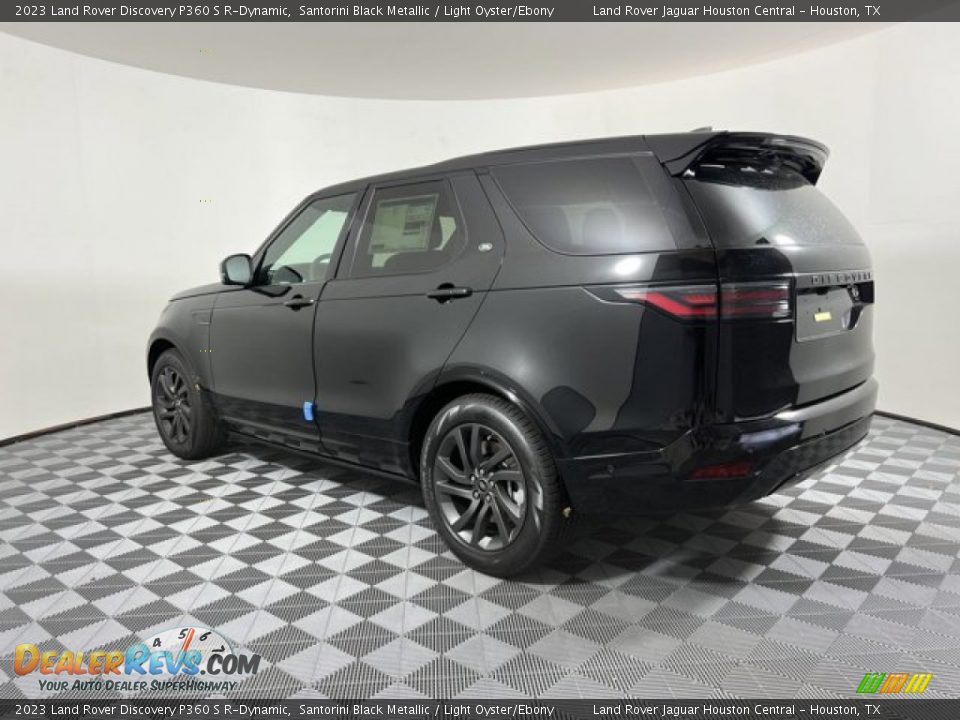 2023 Land Rover Discovery P360 S R-Dynamic Santorini Black Metallic / Light Oyster/Ebony Photo #9