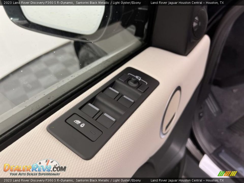 2023 Land Rover Discovery P360 S R-Dynamic Santorini Black Metallic / Light Oyster/Ebony Photo #13