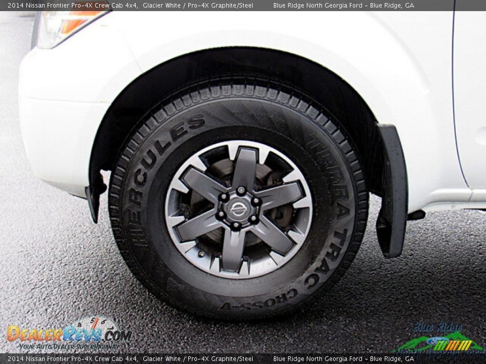 2014 Nissan Frontier Pro-4X Crew Cab 4x4 Glacier White / Pro-4X Graphite/Steel Photo #9