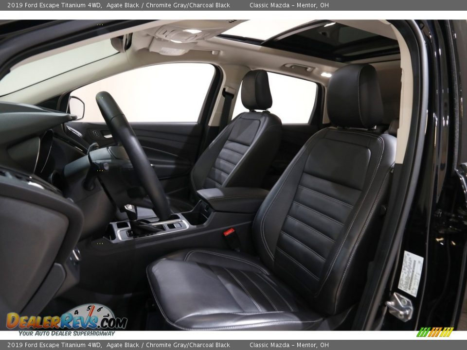 2019 Ford Escape Titanium 4WD Agate Black / Chromite Gray/Charcoal Black Photo #6